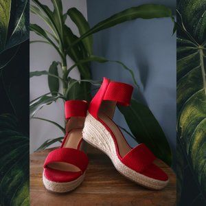 EXPRESSION Wedge Sandals
